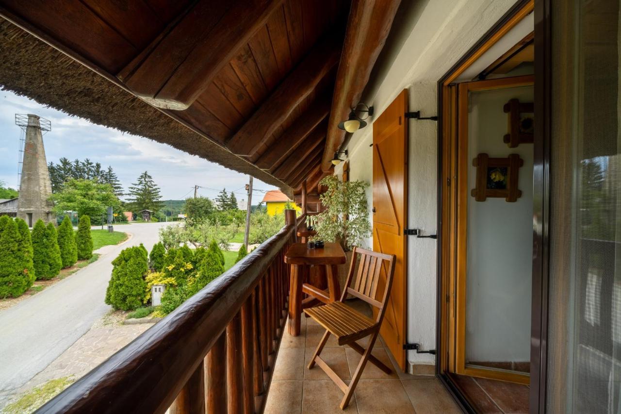 Hisa Vina Cuk Hotel Lendava Exterior foto